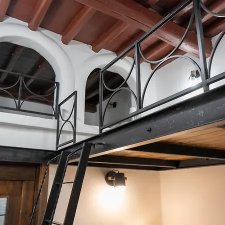 Home Domus Capocci - Rione Monti-3